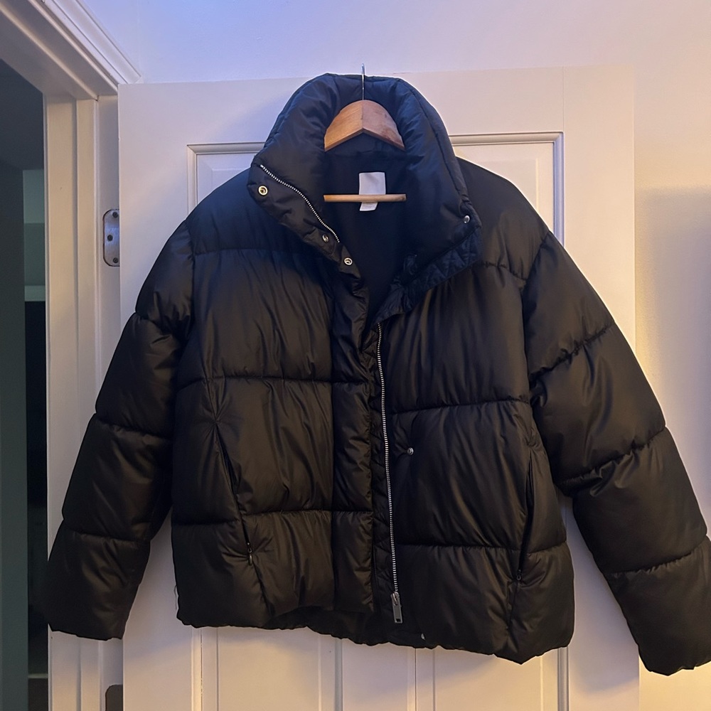 Oversized puffer